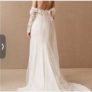 Society James Florence Off The Shoulder Lace Sleeve Cape NWT